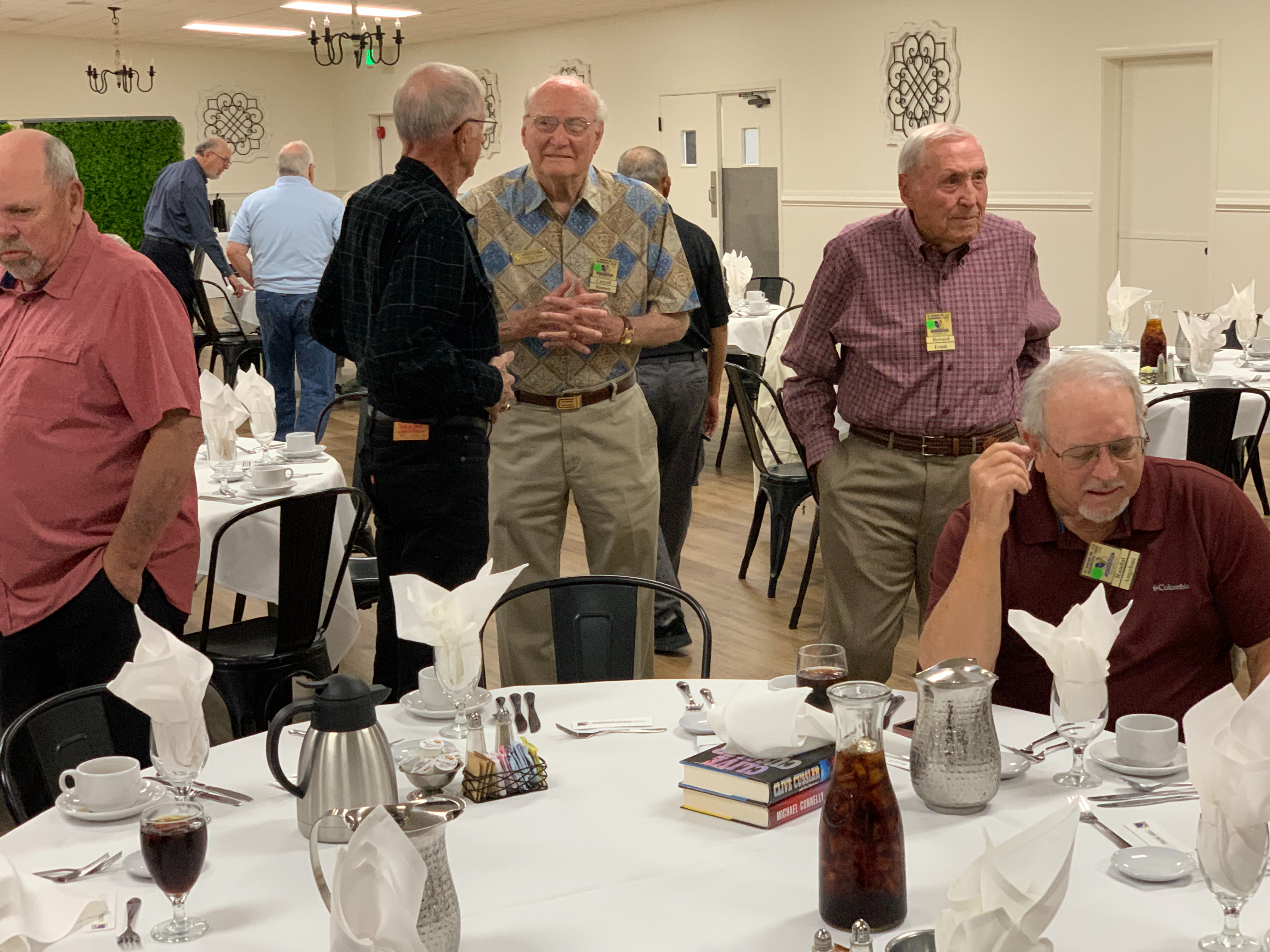 Luncheon crowd